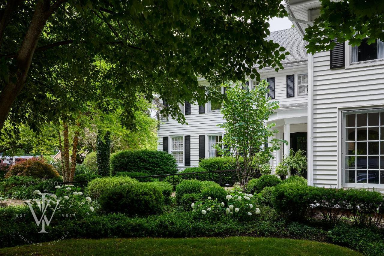 Wickwood Inn Saugatuck Exterior photo
